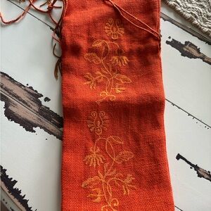 Beautiful wine bag! Just like new!